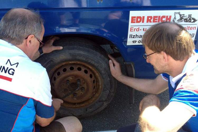 Das Reifenmaterial ist gut in Schuss