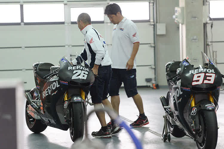 Die 2014-Honda-Prototypen in Aragón an der Box