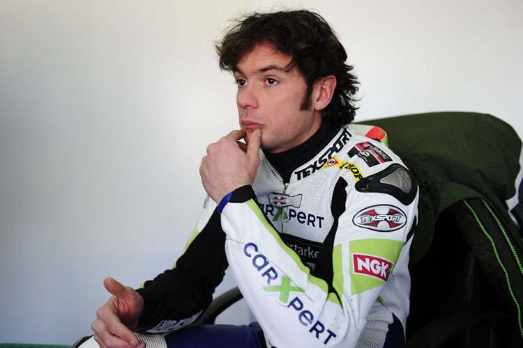 Roby Rolfo rollt mit der Suter-MMX aus der Box