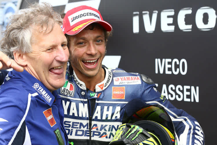 Assen-GP 2013: Sieger Rossi mit seinem treuen Crew-Chief Jeremy Burgess