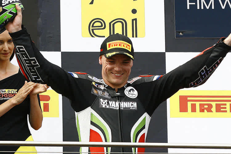 Sam Lowes wirkte nicht unzufrieden mit dem zweiten Rang