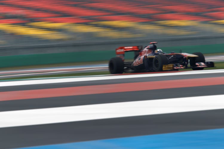 Buemi lässt es krachen