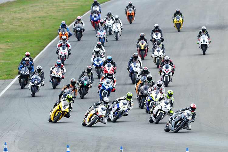 Im Suzuki Cup ist gut was los