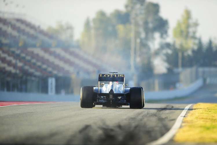 Ein GP-Renner auf Testfahrt: Die FIA will künftig alles über einen Test wissen