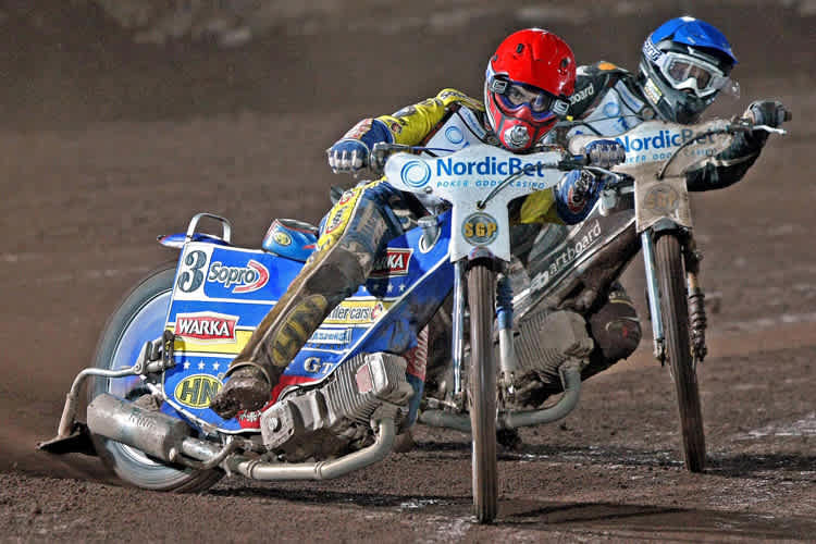 Jonsson (hinten) musste hinter Gollob zurückstecken
