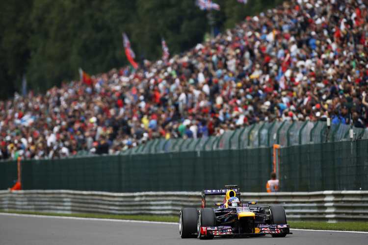 Sebastian Vettel alleine auf weiter Flur