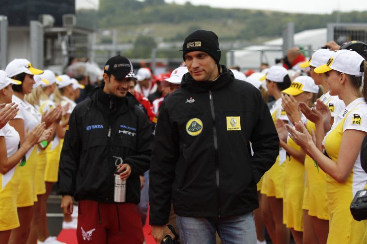 Petrov wird den R31 in Valencia zuerst fahren