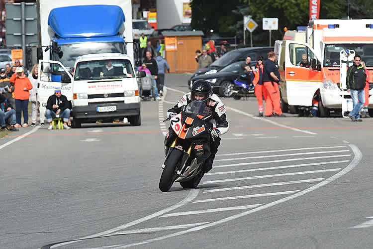 Johan Fredriks eroberte sich drei Pokale auf den Straßen von Frohburg