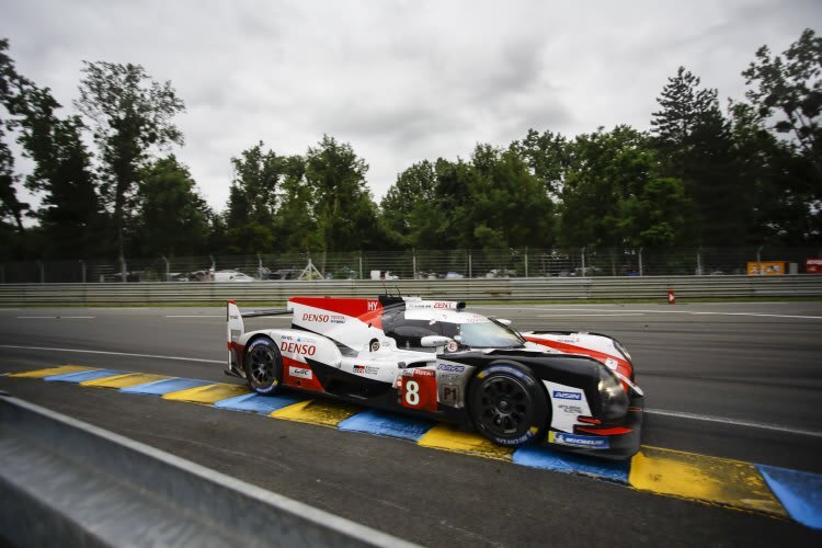 Sieger der 24h von Le Mans: Der Toyota TS050 Hybrid von Sébastien Buemi, Kazuki Nakajima und Fernando Alonso