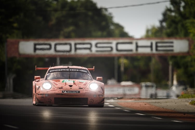 Die rosa Sau von Michael Christensen, Kévin Estre und Laurens Vanthoor war der Hingucker der 24 h von Le Mans 2018