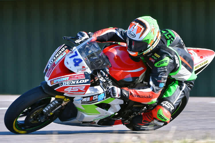Laurent Hoffman mit der Supersport-Kawasaki – Frohburg 2019