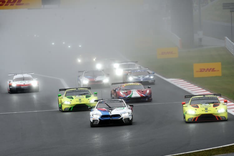 BMW M8 GTE (li.) und Aston Martin Vantage AMR (re.) fahren bei den 6h von Shanghai mit weniger Zuladung