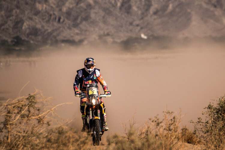 Toby Price macht zurzeit alles richtig und führt die Dakar nun souverän an
