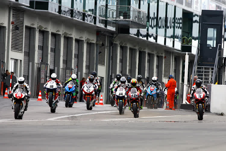 IDM Superbike und IDM Superstock sind startklar
