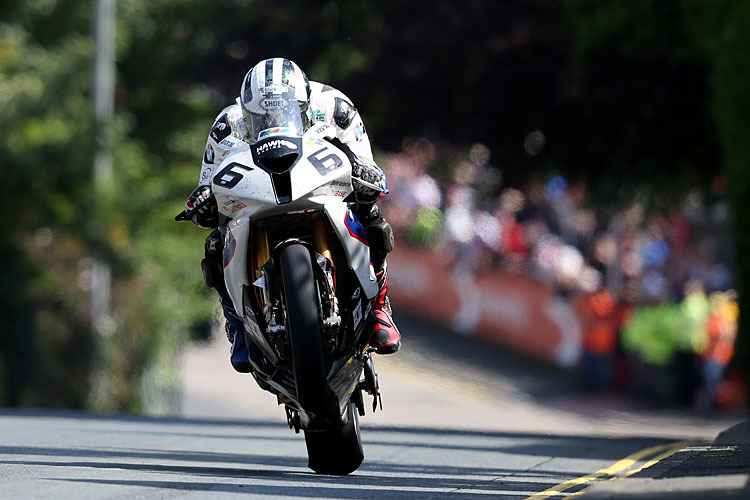 Michael Dunlop (BMW) hält drei von sechs Sektorbestzeiten