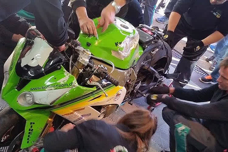 Alle Versuche, die Kawasaki zu reparieren, waren vergeblich