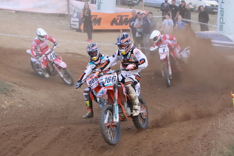 Rauchenecker vor Neurauter und den Schmidingers