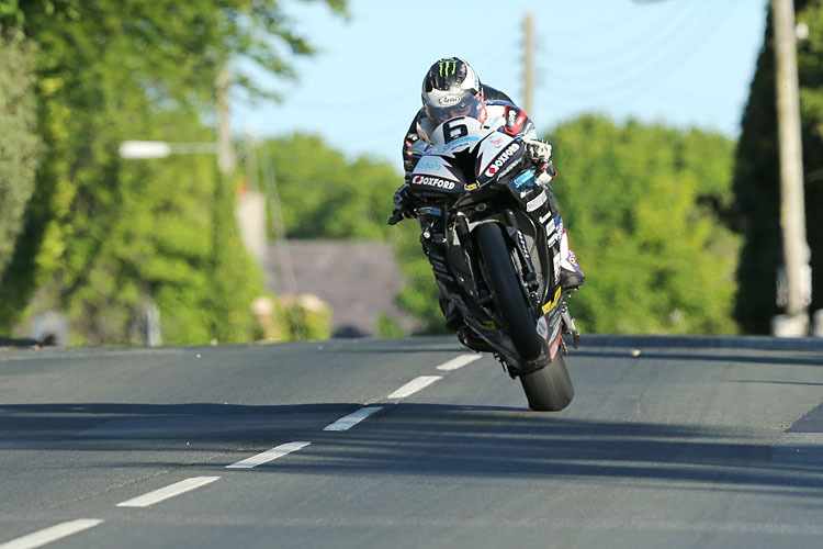 Michael Dunlop fährt bisher schnellsten Zeit