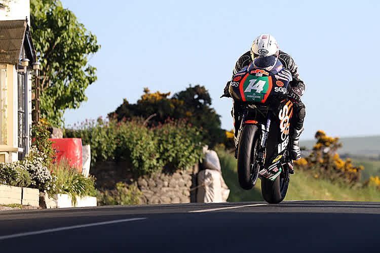Danny Webb peilt bei der Lightweight-TT Top-3-Platzierung an