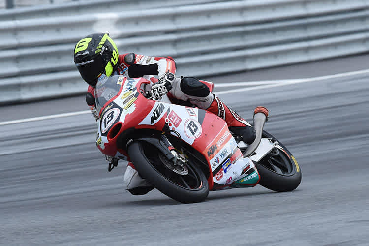 Maximilian Kofler auf seiner Moto3-KTM