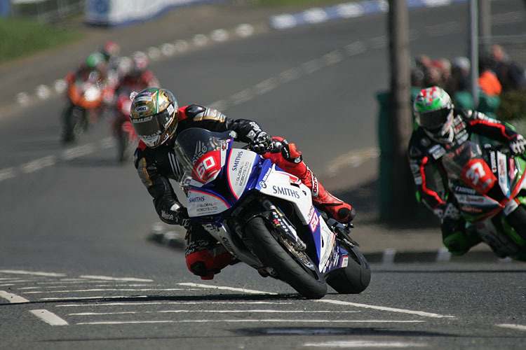 Erster Sieg von Peter Hickman beim North West 200
