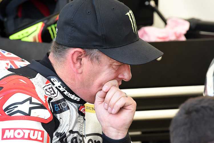 Das Wetter bringt auch John McGuinness fast zum Verzweifeln