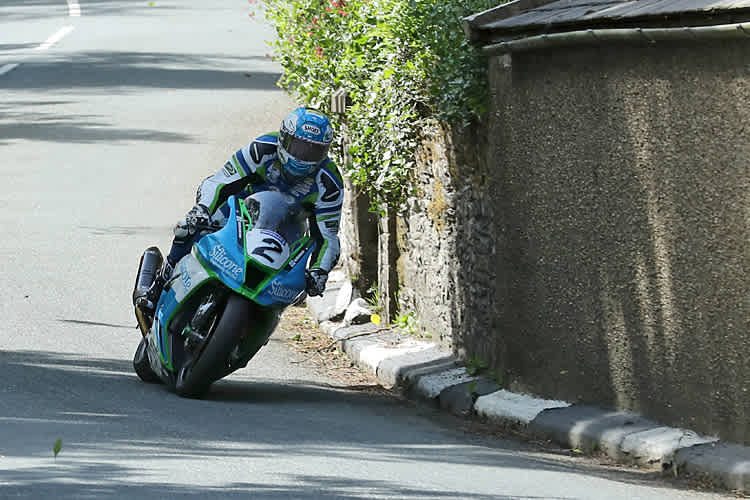 Dean Harrison erfüllt sich Traum vom Senior-TT-Sieg