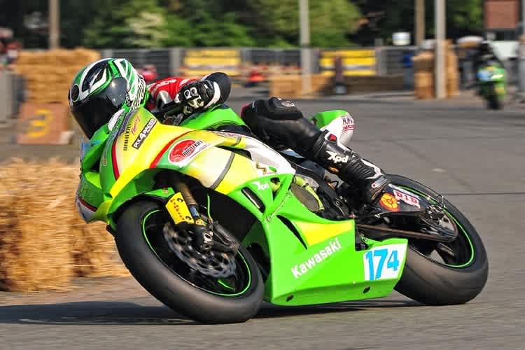 Laurent Hoffmann ist der Titelverteidiger in der IRRC Supersport