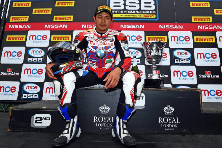 Zweiter Saisonsieg für Ryuichi Kiyonari und BMW