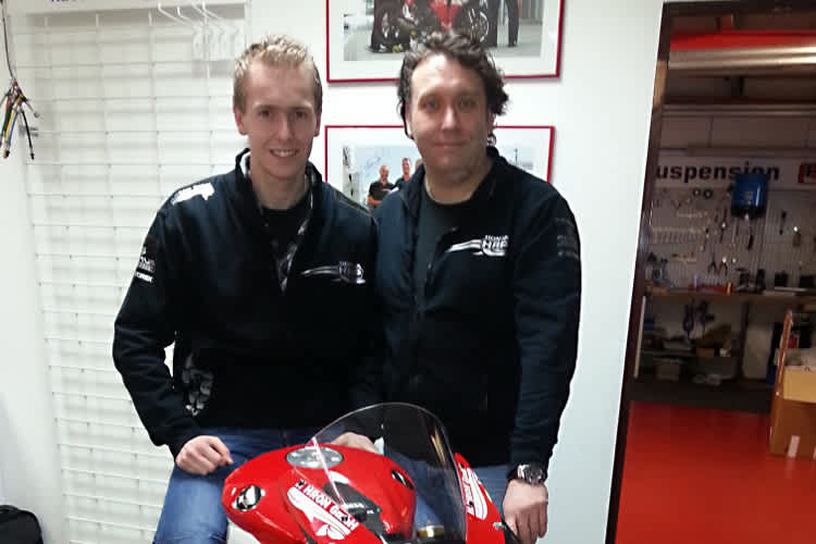 Jens Holzhauer (re.) verplfichtet Danny de Boer