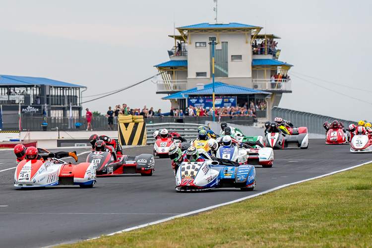 2016 fahren 1000er und 600er zusammen