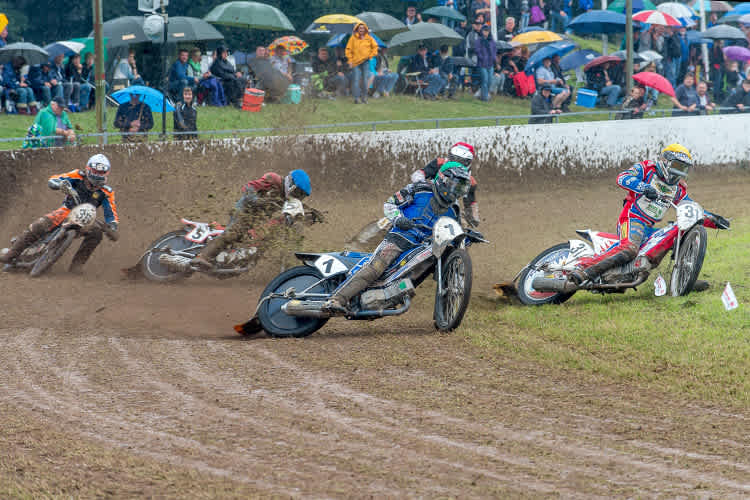 Finale: Dorenkamp vorne, rechts Pfeffer, links dahinter Buchberger