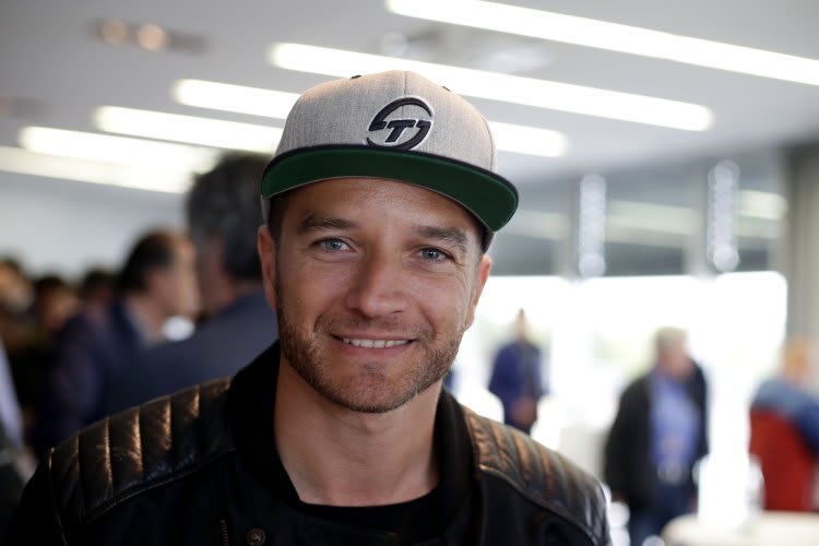 Timo Scheider fährt 2018 im ADAC GT Masters