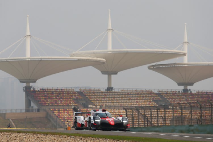 Der Toyota TS050 Hybrid von Mike Conway in Shanghai