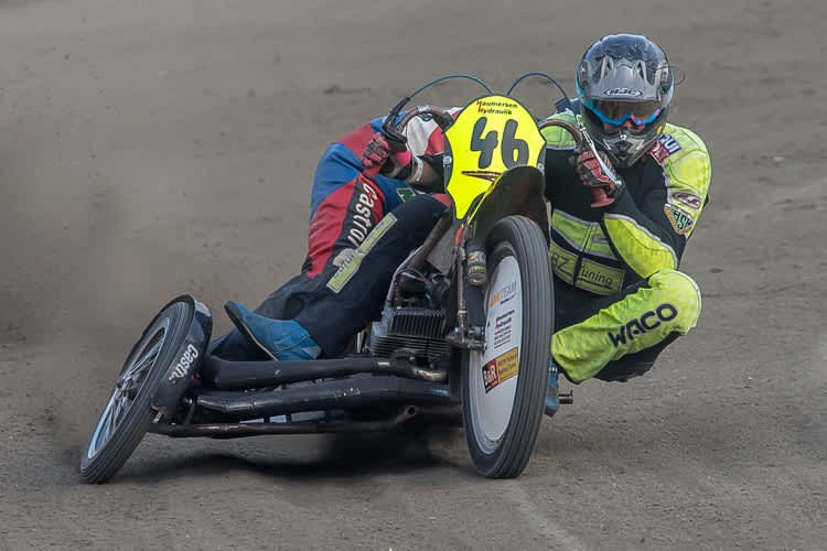 Fast wie früher: Tommy Kunert und Blondie Meier, hier auf einem ungewöhnlichen Motorrad