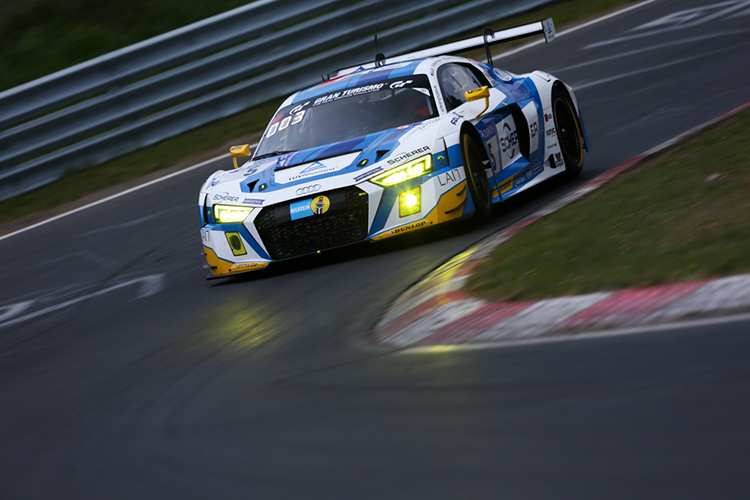 Bei Phoenix-Racing ist die Reifenfrage schon geklärt, man startet auf Dunlop.