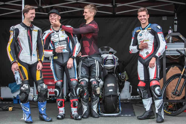 Toni Finsterbusch, Ilya Mikhalchik, Julian Puffe und Bastien Mackels (v.li.)