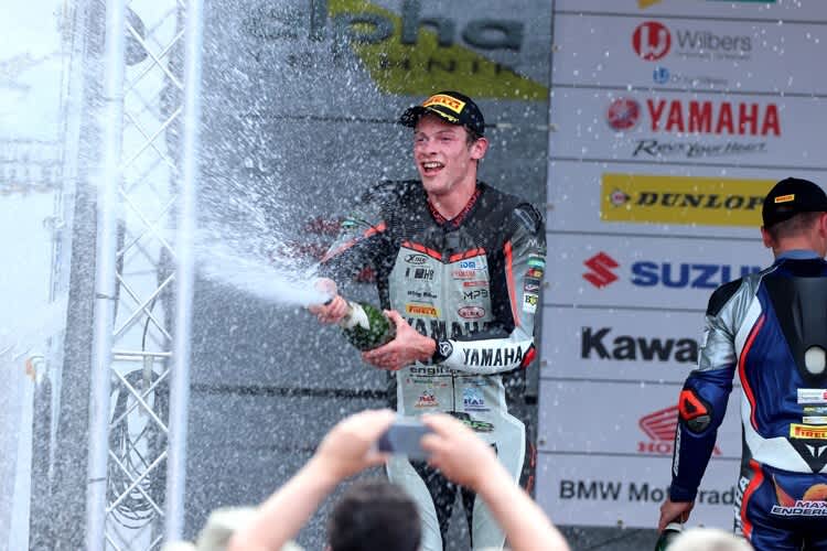 Thomas Gradinger feierte 2017 bereits den Titel in der IDM Supersport