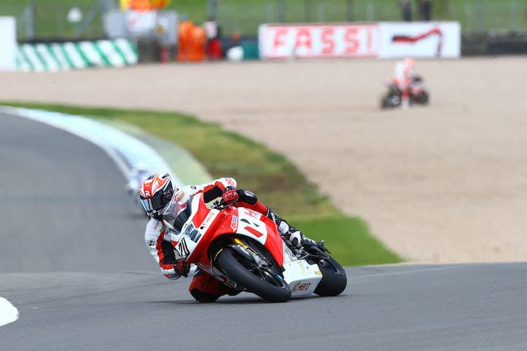 Aaron Yates schleppte sich als 17. ins Ziel