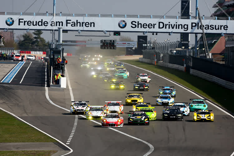 Wer sich bei der VLN vorne qualifiziert kann sich auch über einen Startplatz im Top 30 Quali des 24h-Rennens freuen