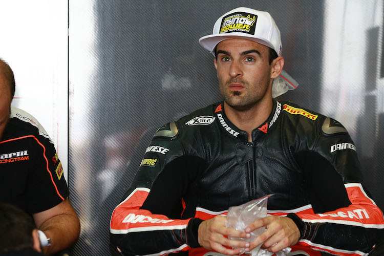 Ein Beutel mit Eis stand für seinen lädierten Finger immer parat