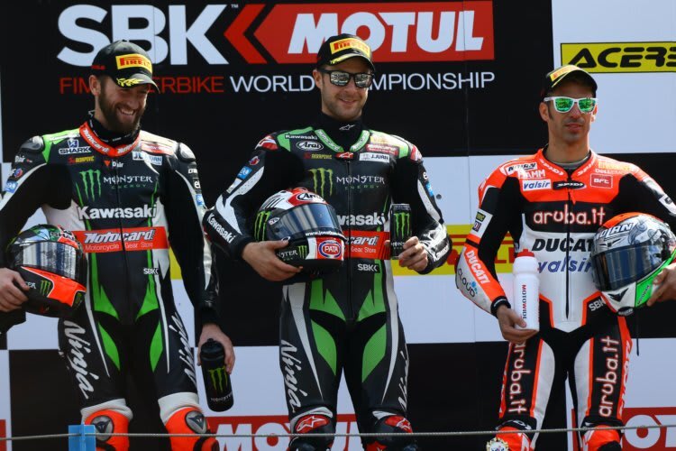 Das Podium vom ersten Lauf: Sykes, Rea, Melandri (v.l.)
