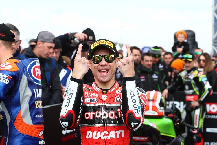 Alvaro Bautista siegt – Jonathan Rea staunt