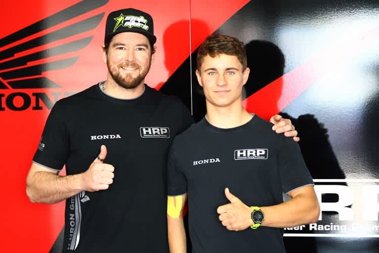 Damian Cudlin (li.) mit IDM-Pilot Jan Halbich