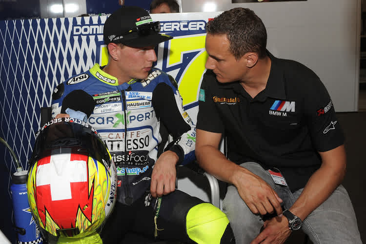 Dominique Aegerter mit Riding Coach Alex Hofmann