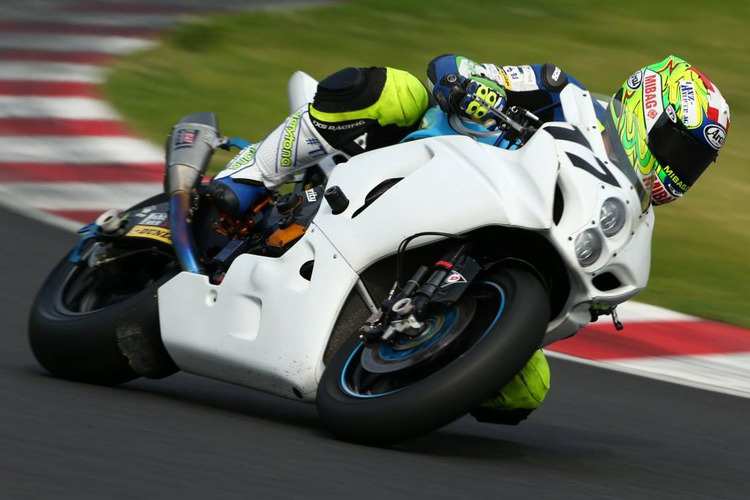 Dominique Aegerter auf der Suzuki des Teams Kagayama