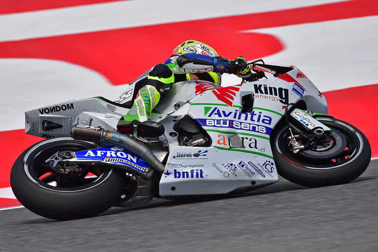 Domi Aegerter auf der Avintia-Kawasaki
