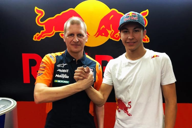 Teammanager Aki Ajo mit Raul Fernandez