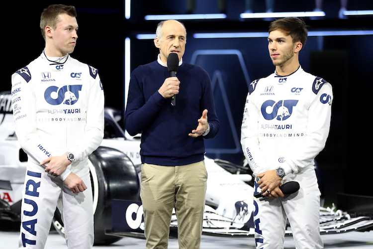 Ehrgeiziges Ziel für 2020: Dr. Helmut Marko (Mitte) und das AlphaTauri-Team