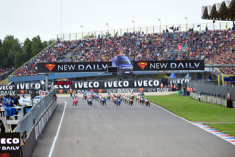 Assen-GP 2013: Jedes Jahr knapp 100.000 Zuschauer am Renntag